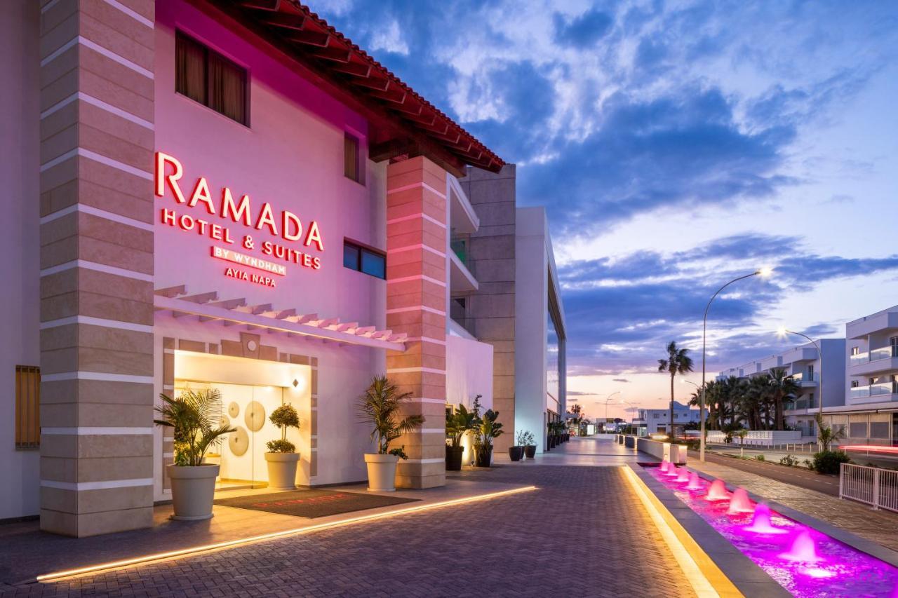 Ramada Hotel & Suites By Wyndham Ajía Nápa Eksteriør bilde